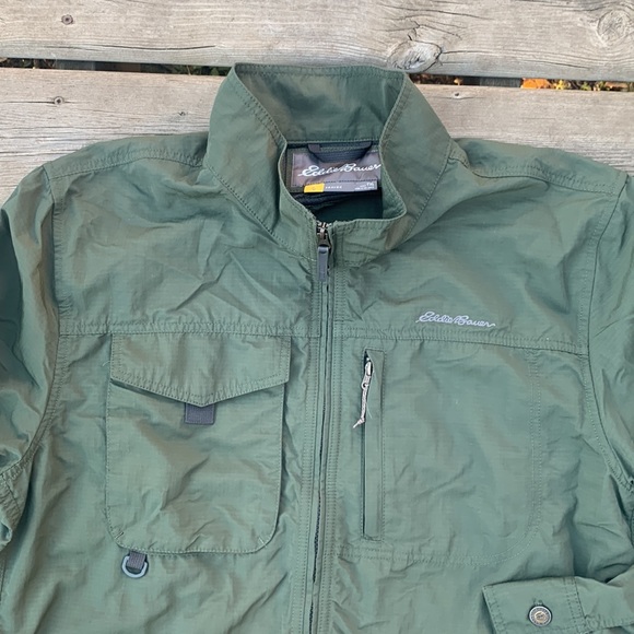 Eddie Bauer Nylon Travex Utility Jacket - Picture 7 of 13